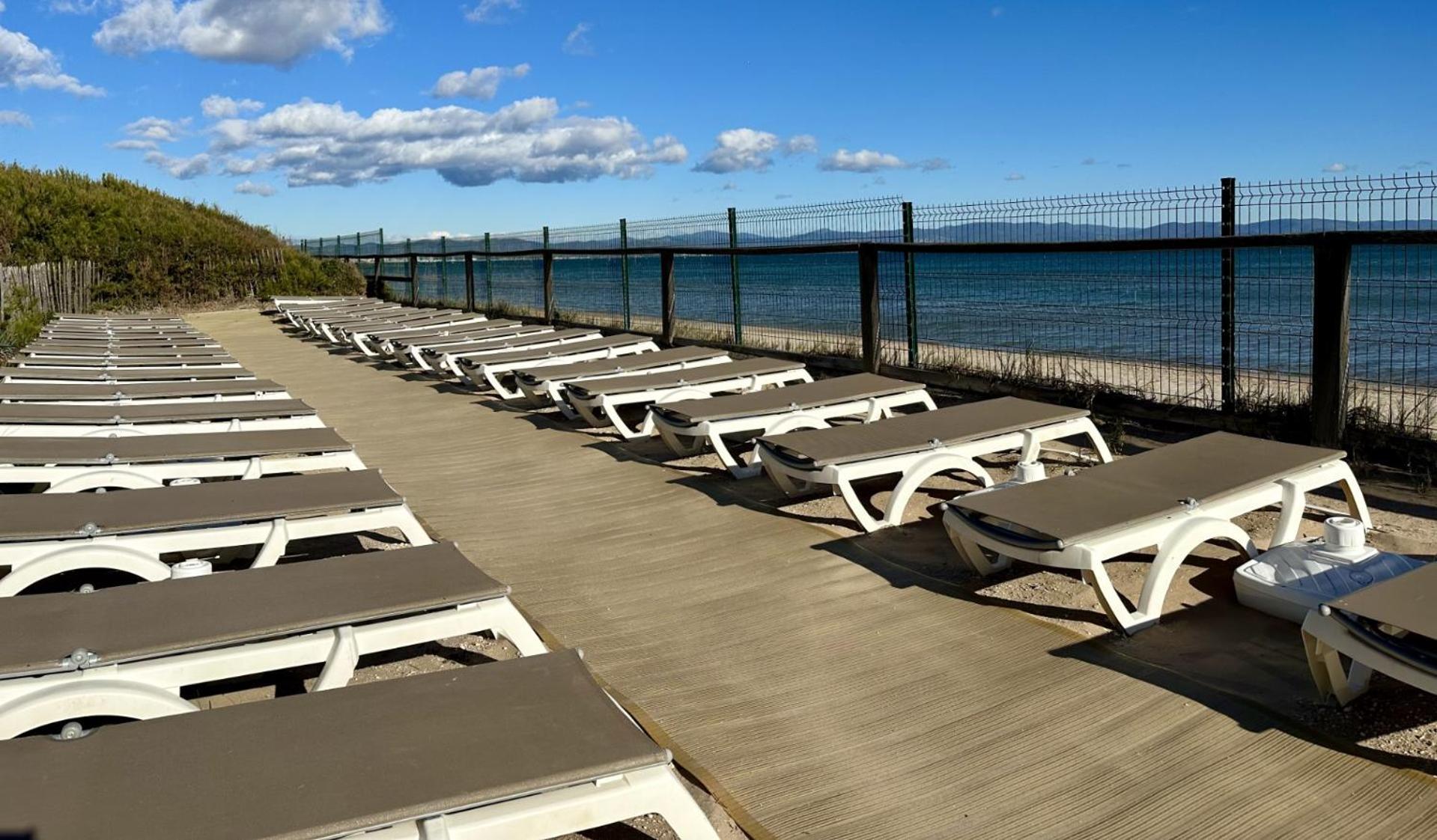 Bergerie Plage Renove Clim Balneo Plage Piscine Jardin Mediterraneen Hyères Exterior foto